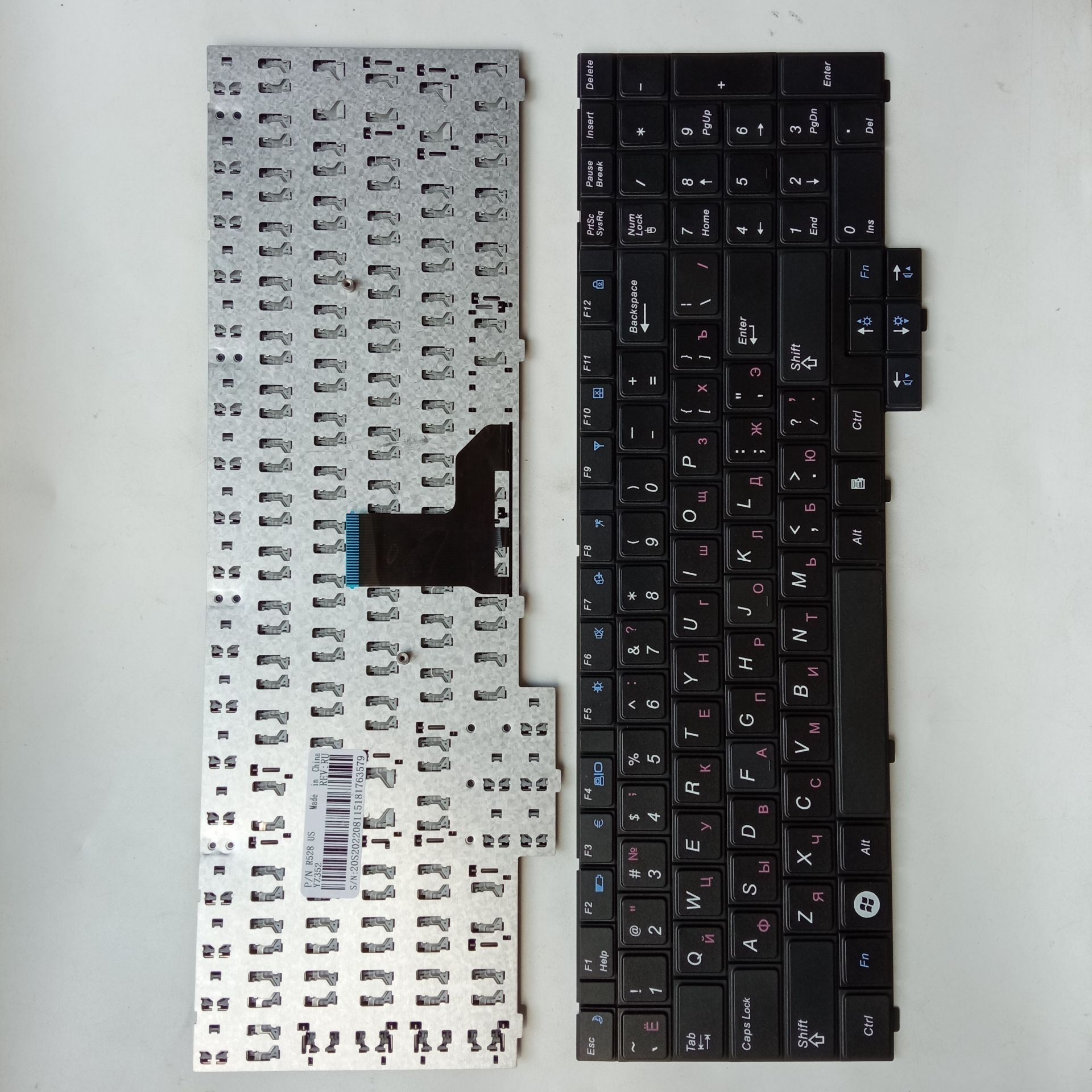 Picture of New Replacement Laptop Keyboard For SAMSUNG R530 BLACK (OEM) RU Layout